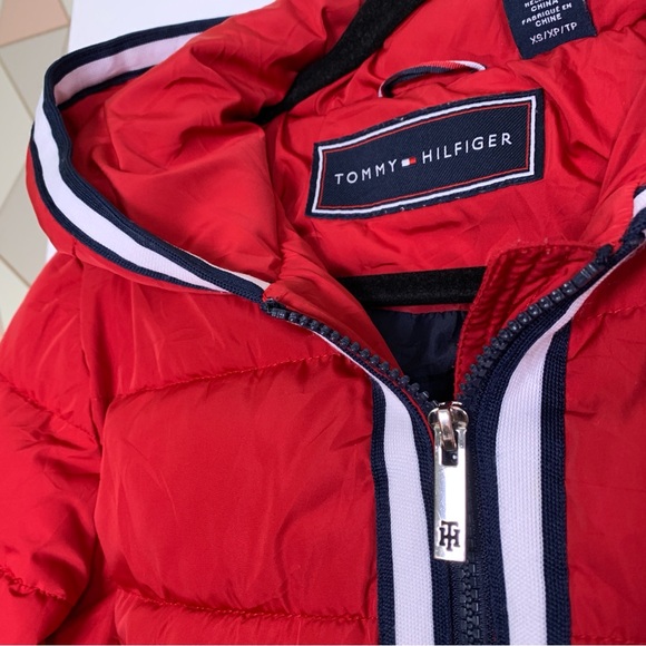 Tommy Hilfiger Red Puffer Coat Winter Warm Jacket Hood Women’s XS Extra Small - Picture 4 of 11